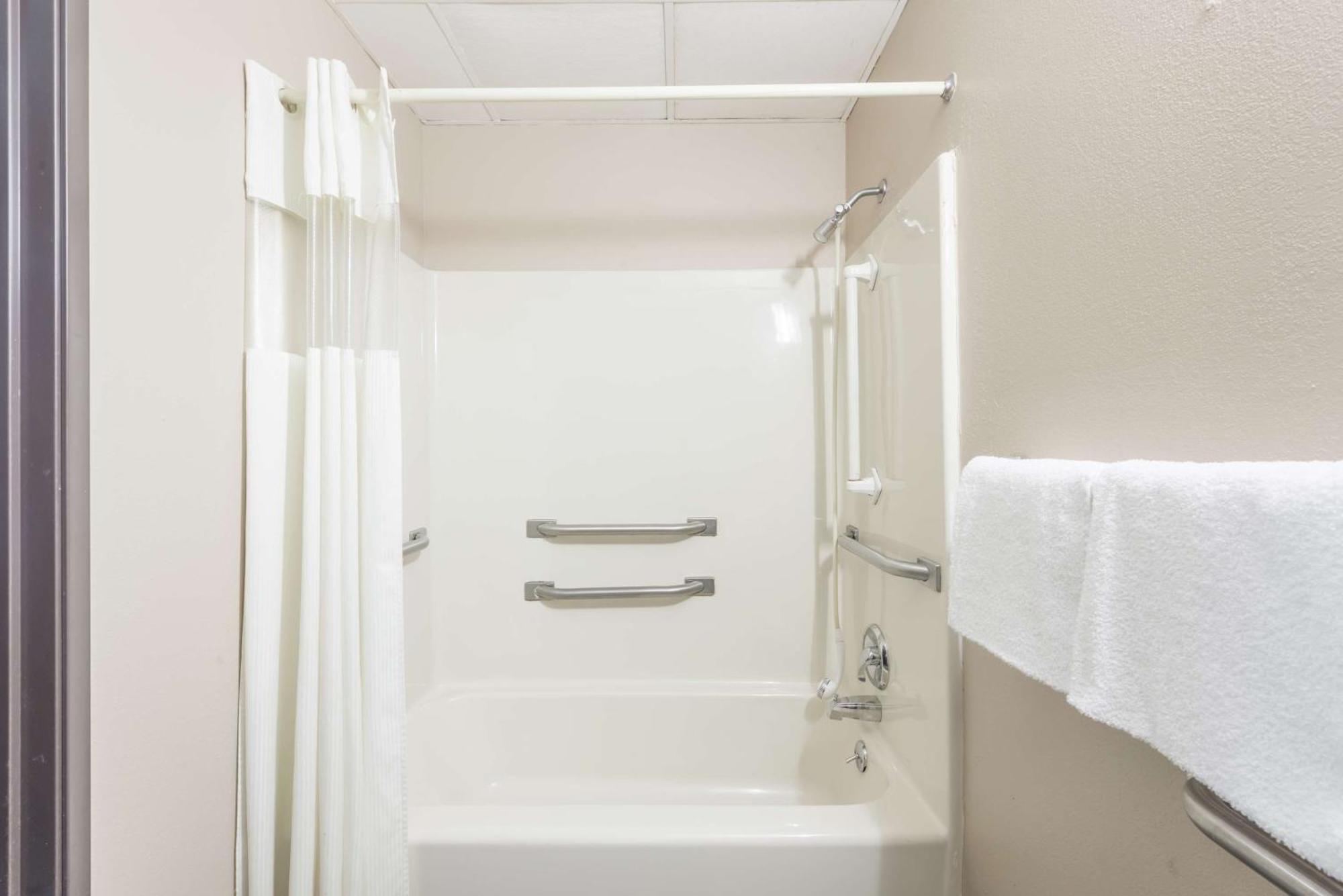 Super 8 By Wyndham O'Fallon Mo/St. Louis Area Ngoại thất bức ảnh
